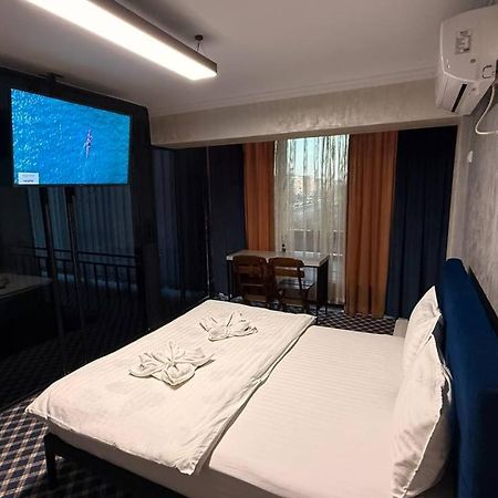 Premium Hostel Tashkent Bagian luar foto