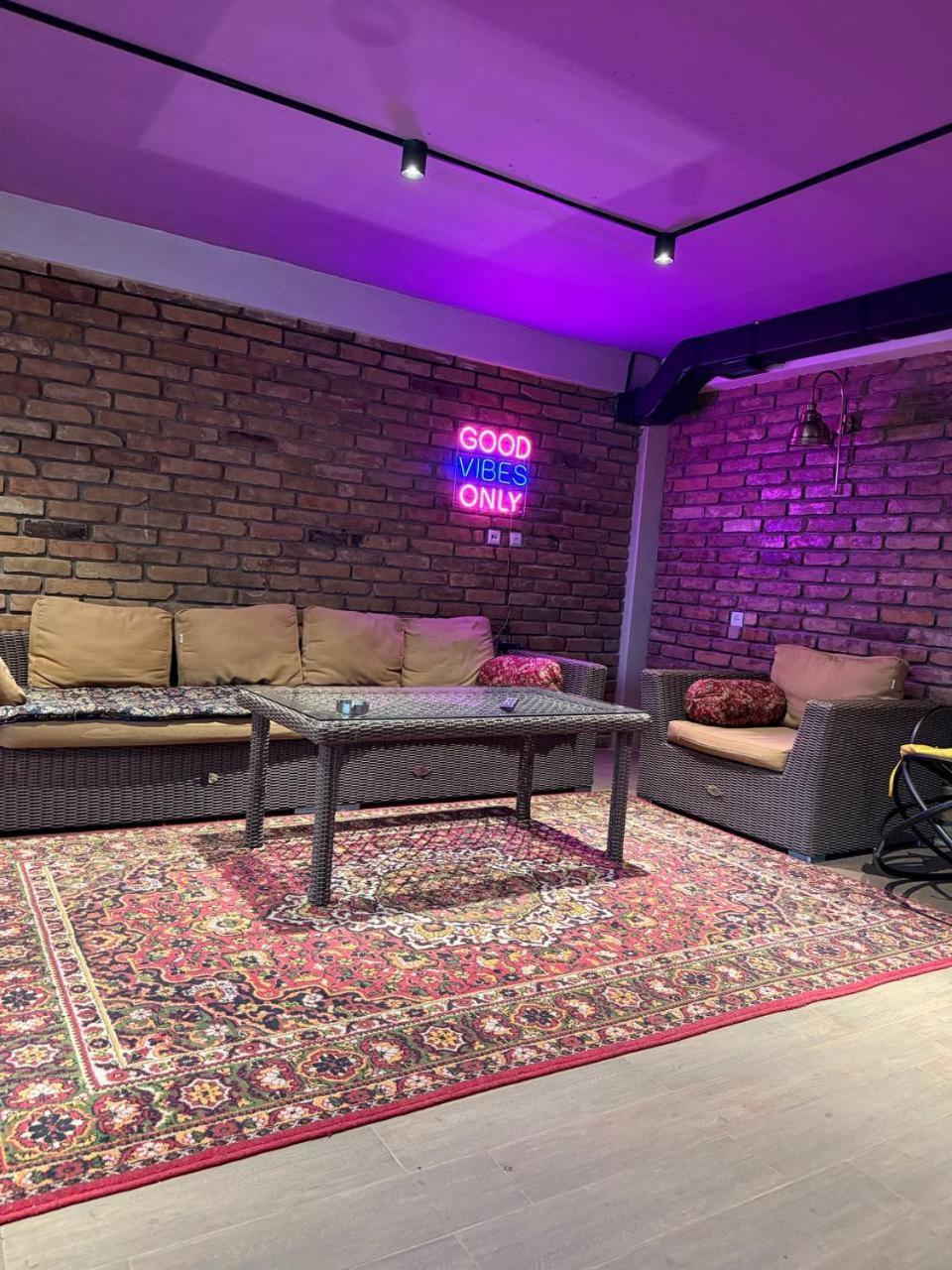 Premium Hostel Tashkent Bagian luar foto